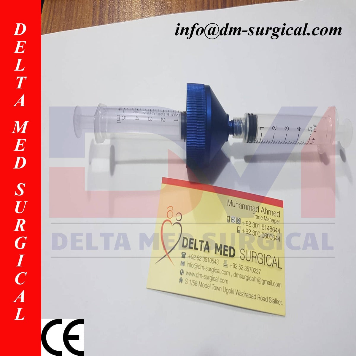 Luer To Luer Transfer Adapter With Stand